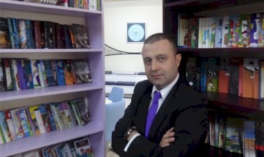 Kadıköy’de Güçlü Bir Rehber: Psikolog Mustafa Gödeş ile Ruhun İnşasına Bilimsel Yaklaşım