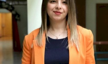 Diyetisyen Ayça Parlakyiğit