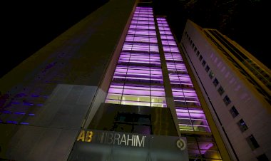 Abdi İbrahim Tower, epilepsi farkındalığı için mora bürünüyor