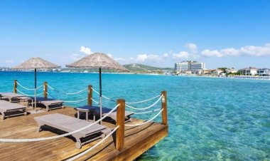 Çeşme'de Unutulmaz Bir Tatil İçin En İyi Mekanlar ve Aktiviteler