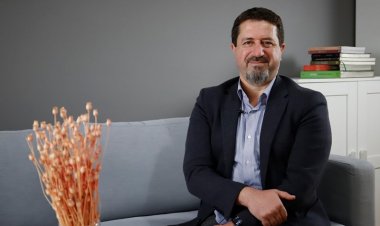Klinik Psikolog Doç. Dr. Murat Artıran: Uzmanlığı, Eğitimleri ve Başarılı Terapi Yaklaşımları