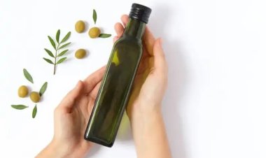 The Miracle of Olive Milk: Why Is It So Valuable and What Are Its Benefits?