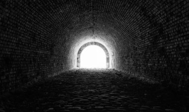 The Symbolism of Light in Dreams: A Pathway to Guidance and Fulfillment