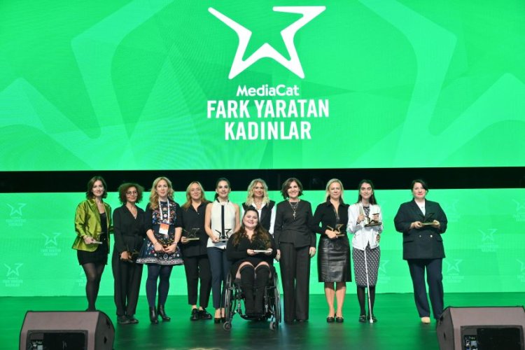 Tarihe Not Düşen 11 Kadın: Brand Week Istanbul’da Fark Yaratanlar Ödüllerini Aldı