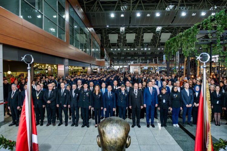 Atatürk Remembered with a Special Hologram Tribute at Istanbul Sabiha Gökçen Airport on November 10