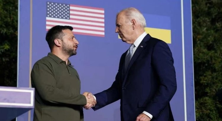 Biden's Approval of U.S. Missiles for Ukraine Sparks World War III Fears