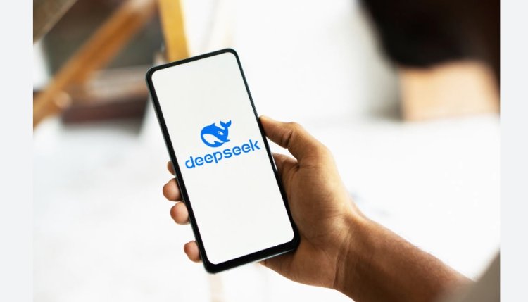 DeepSeek, Apple Cihazlarında ChatGPT'yi Geride Bıraktı