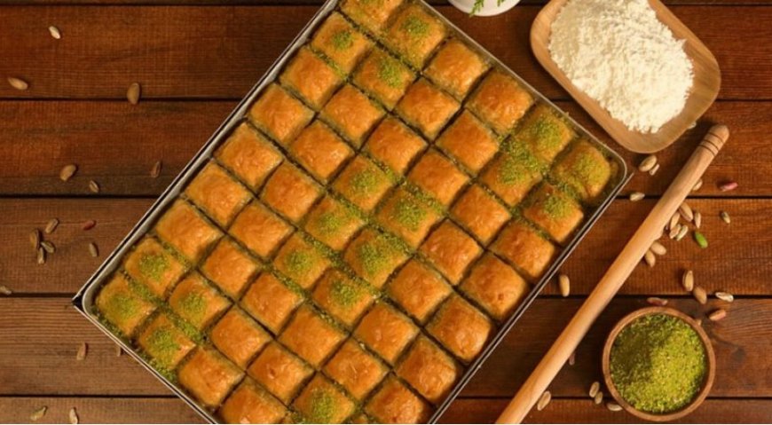 Şekersiz Olmasına İnanamayacaksınız: Diyetisyen Dursun’dan Sağlıklı Bayram Baklavası