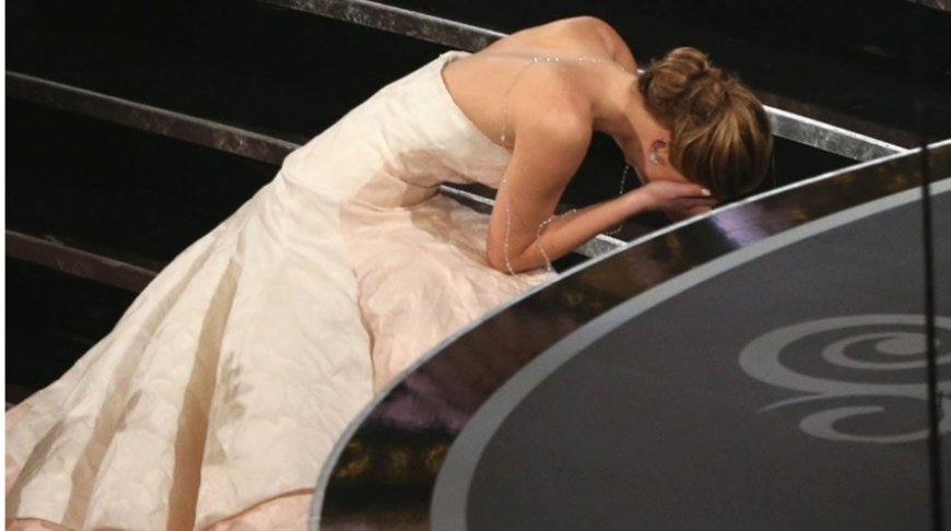 The Surprising Power of Small Mistakes: Why the Pratfall Effect Makes Us More Likable