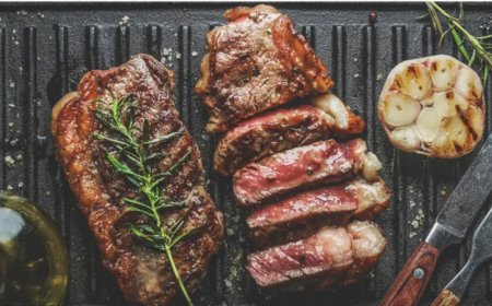 The Great Red Meat Debate: Why Experts Say It's a Nutritional Powerhouse But Must Be Limited