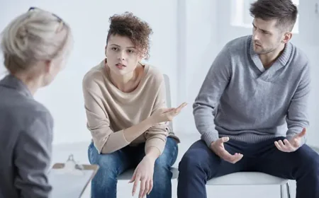 Navigating Relationship Challenges: A Guide to Communication, Trust, and Healthy Boundaries