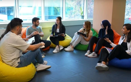 Yapay zekâ çağında sosyal bilimciler için yeni kariyer alanları büyüyor