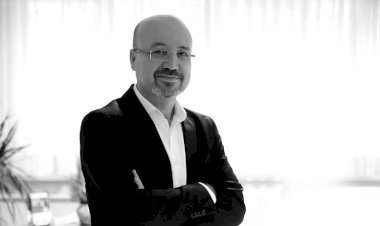 Op Dr İrfan Tarhan  - Kadın Hastalıkları ve Doğum Uzmanı