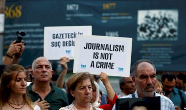 ‘Tutuklu 120 Gazeteciyle Dünya Rekoru Türkiye’de’
