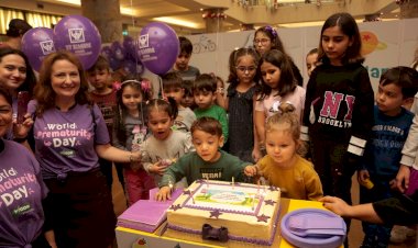 El Bebek Gül Bebek Derneği 17 Kasım Dünya Prematüre Günü