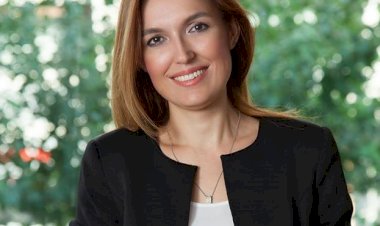 İzmirli Psikolog Yasemin Aydın'dan 18 Yıllık Tecrübe ile Aile ve Çocuklara Destek